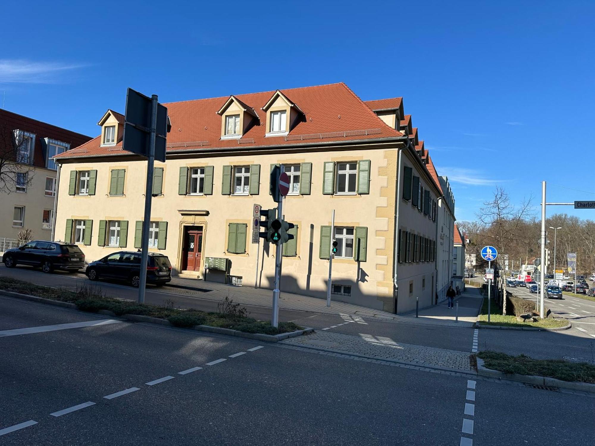 Bella Casa - Business&Family, 100M Zum Konzerteingang Schloss, Parkplatz, Smarttv, Netflix, Waschmaschine, 24H Checkin, 36Qm, Ap 12 Ludwigsburg Bagian luar foto